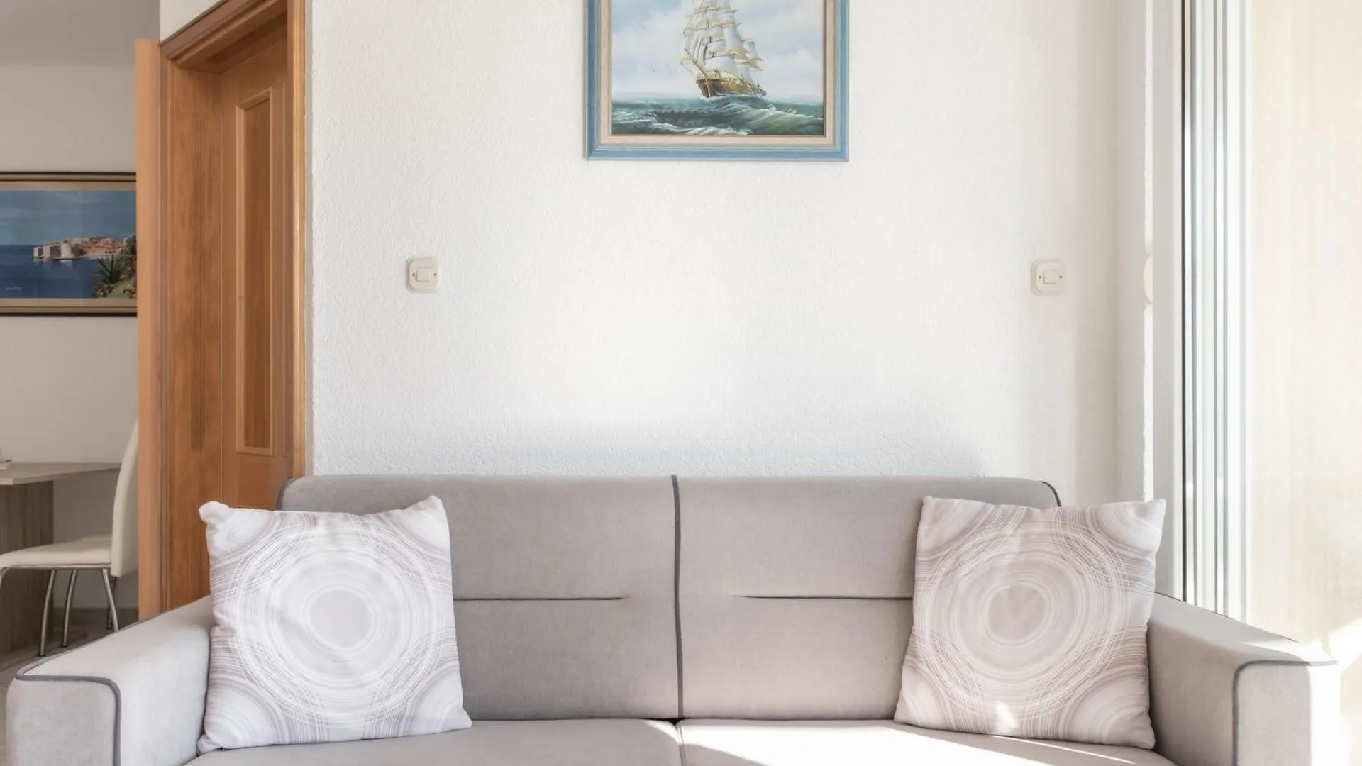 Apartments More Trogir Kroatien